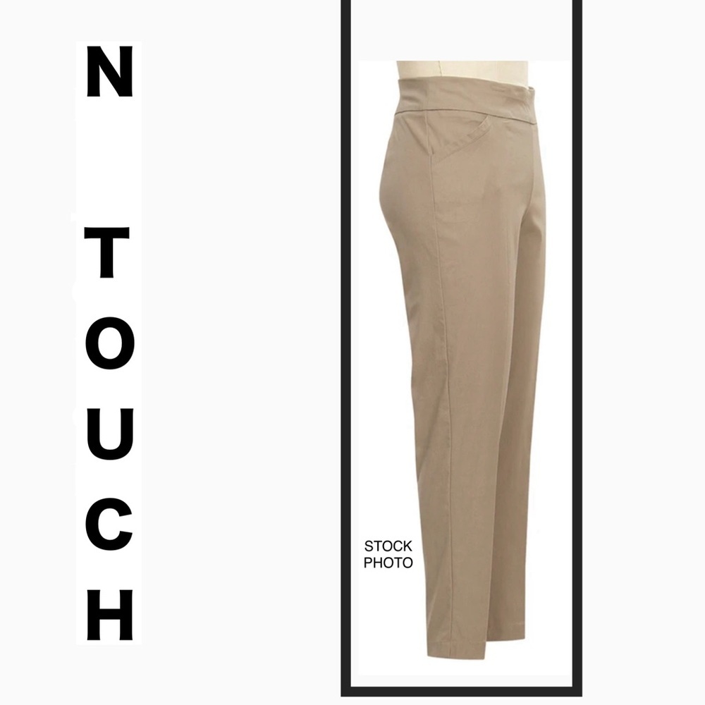 N TOUCH Women’s tan pants with pockets, 14P